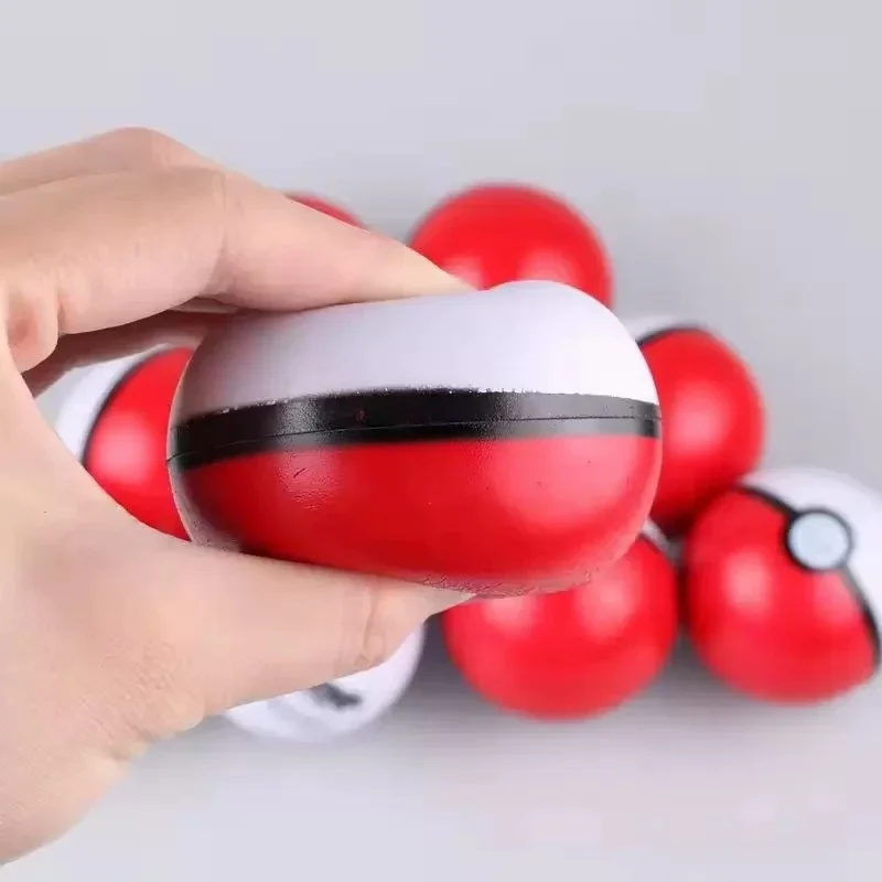 Popularna piłka antystresowa P – Interactive Squeaky Plush Dog Toy recenzja i cena